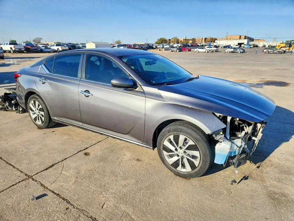 2021 NISSAN ALTIMA 2.5 S  