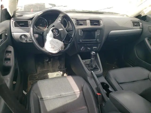 2017 VOLKSWAGEN JETTA SE  