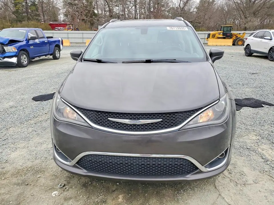 2018 CHRYSLER PACIFICA TOURING L PLUS  