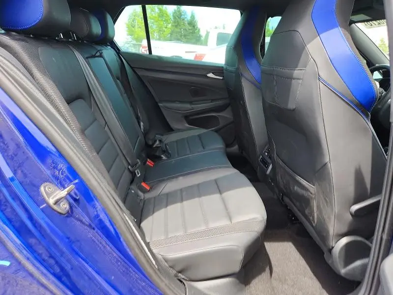 2024 VOLKSWAGEN GOLF R BLACK EDITION  
