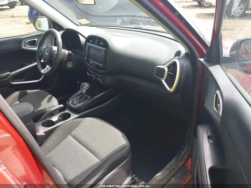 2021 KIA SOUL LX