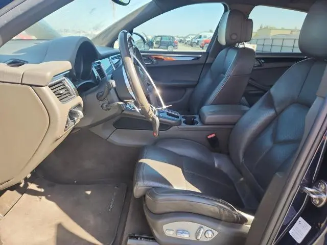 2017 PORSCHE MACAN S  