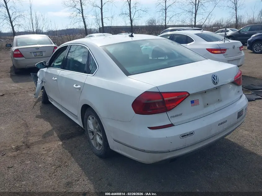 2016 VOLKSWAGEN PASSAT 1.8T S