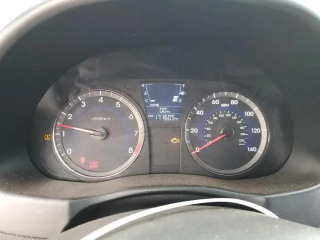 2012 HYUNDAI ACCENT GLS