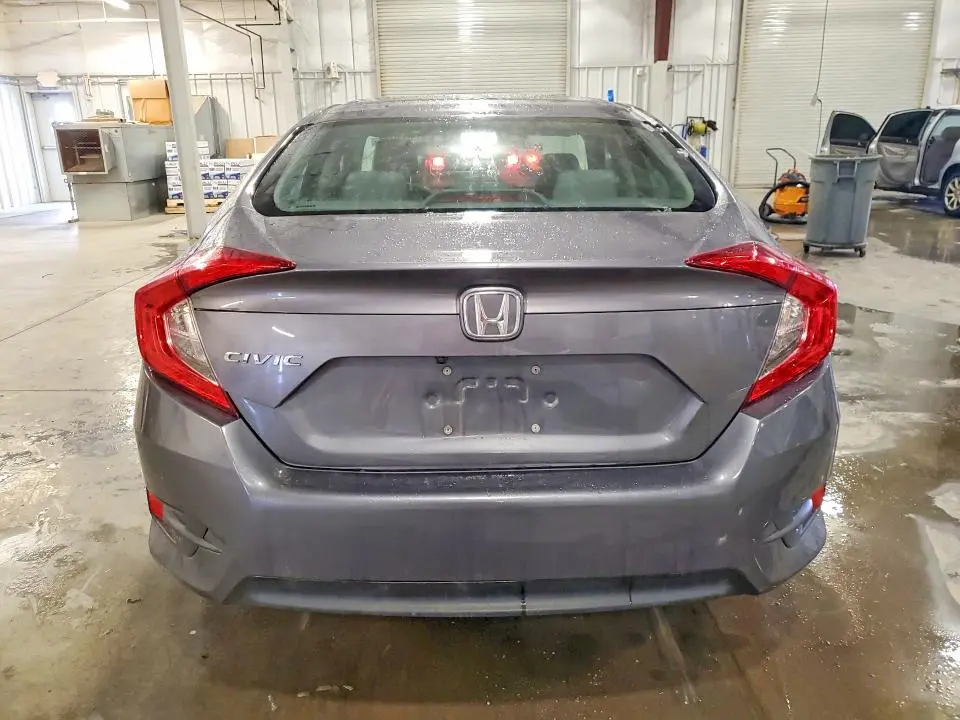 2018 HONDA CIVIC LX  