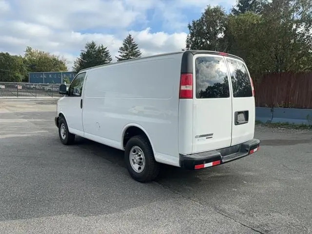 2016 CHEVROLET EXPRESS G2500   