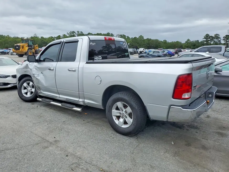 2017 RAM 1500 SLT  