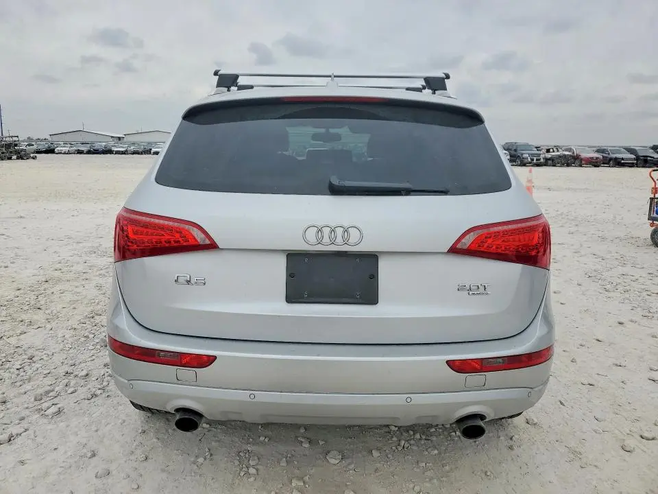 2011 AUDI Q5 PREMIUM PLUS  
