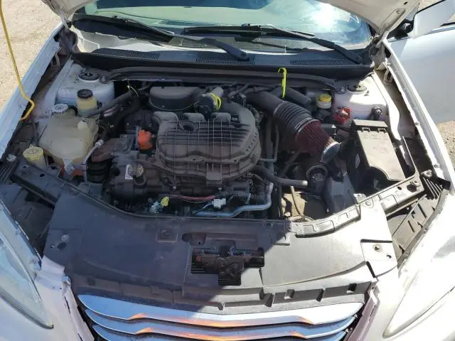 2014 CHRYSLER 200 LX  