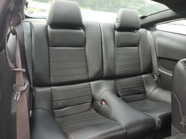 2011 FORD MUSTANG   
