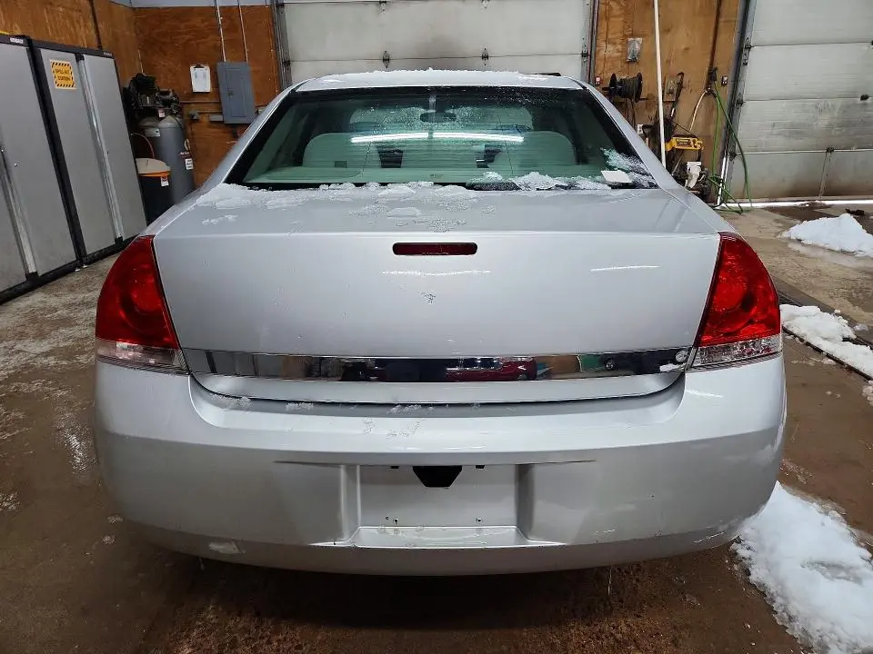 2011 CHEVROLET IMPALA LT  
