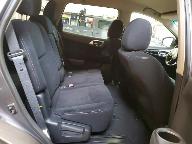 2015 NISSAN PATHFINDER S  