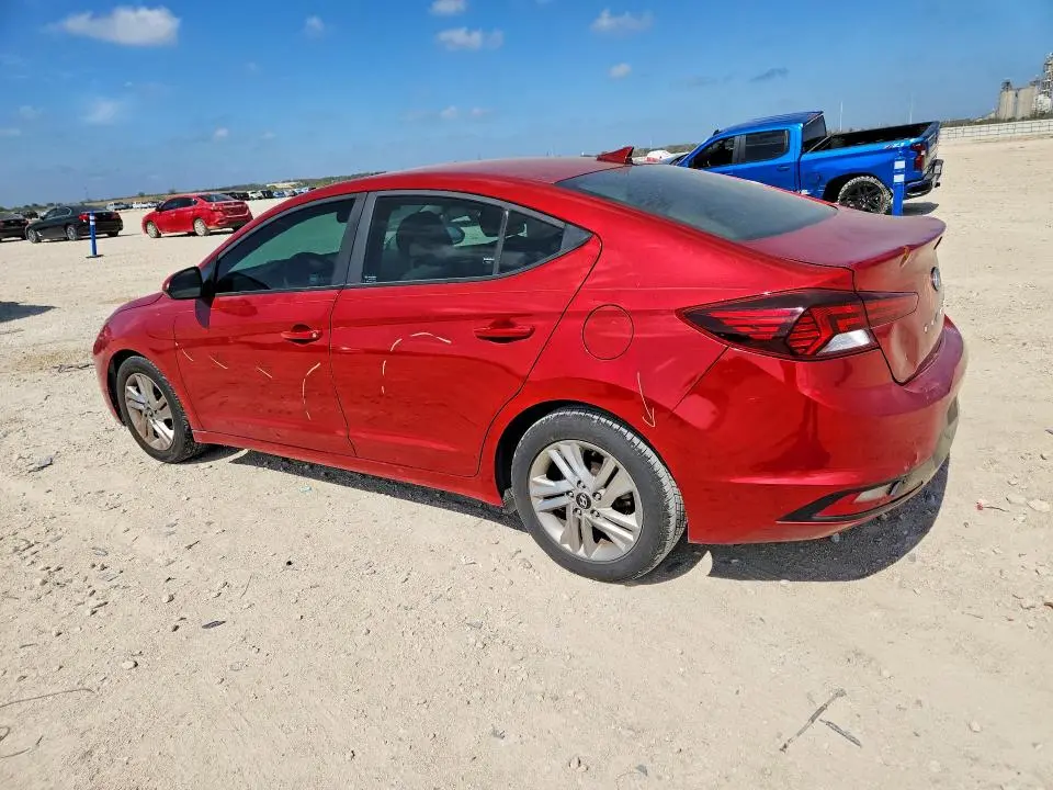 2019 HYUNDAI ELANTRA SEL  