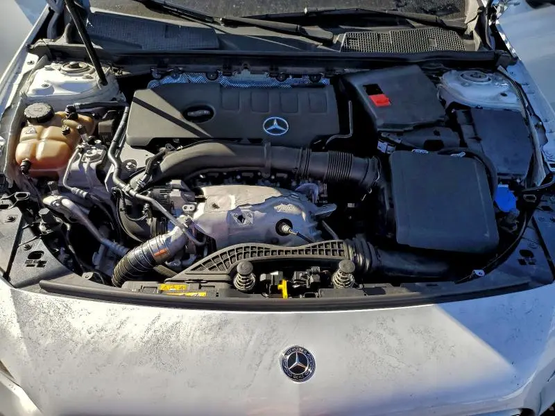 2020 MERCEDES-BENZ A 220  