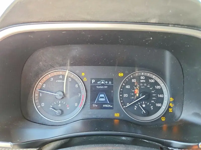2020 HYUNDAI TUCSON SE  