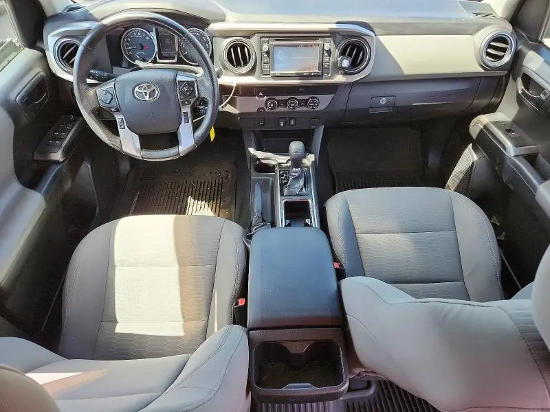 2019 TOYOTA TACOMA SR5 V6  