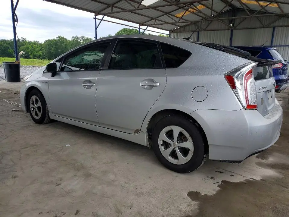 2012 TOYOTA PRIUS THREE  