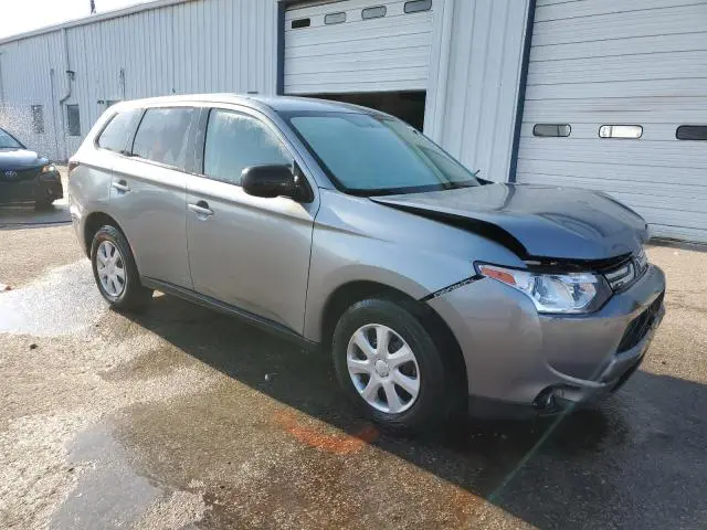 2014 MITSUBISHI OUTLANDER ES  