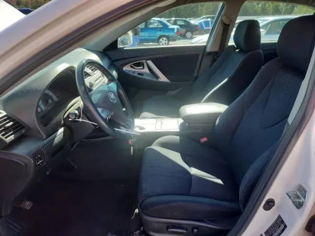 2010 TOYOTA CAMRY SE  