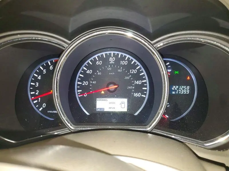2013 NISSAN MURANO S  
