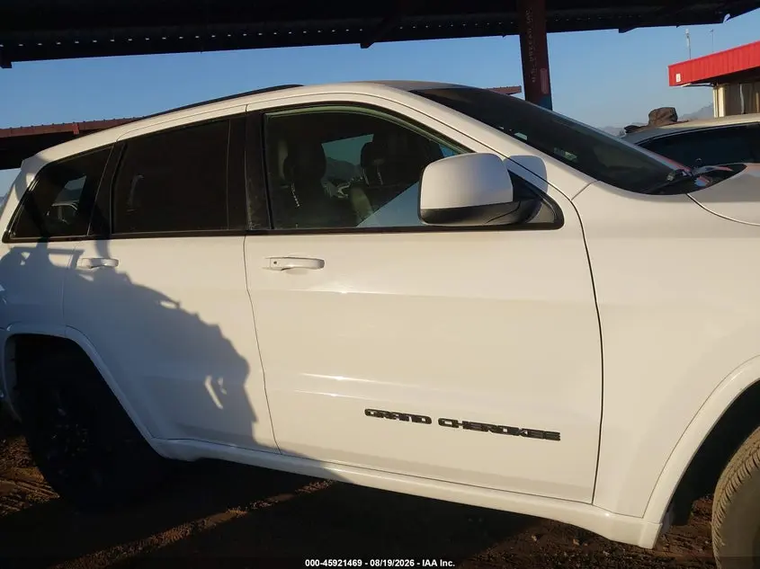 2019 JEEP GRAND CHEROKEE ALTITUDE 4X2