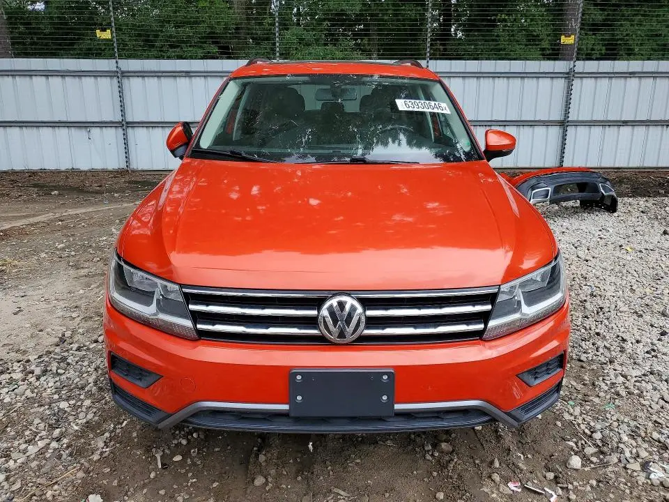 2018 VOLKSWAGEN TIGUAN SE  