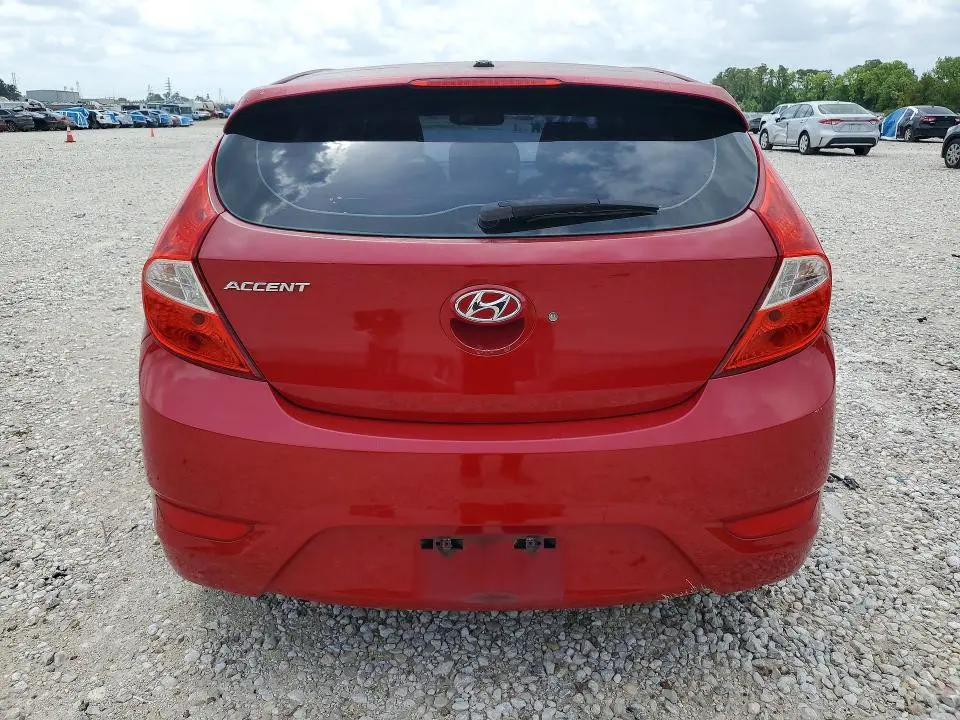 2013 HYUNDAI ACCENT SE  