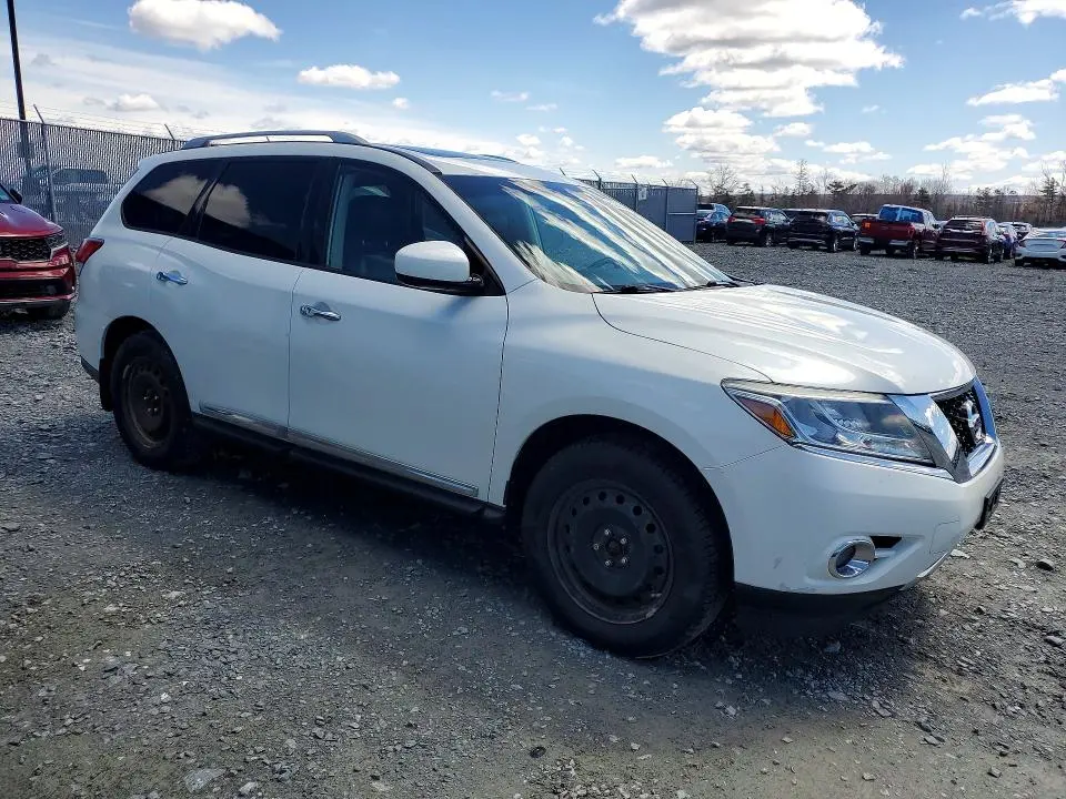 2016 NISSAN PATHFINDER S  