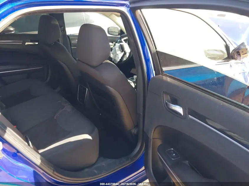 2019 CHRYSLER 300 TOURING