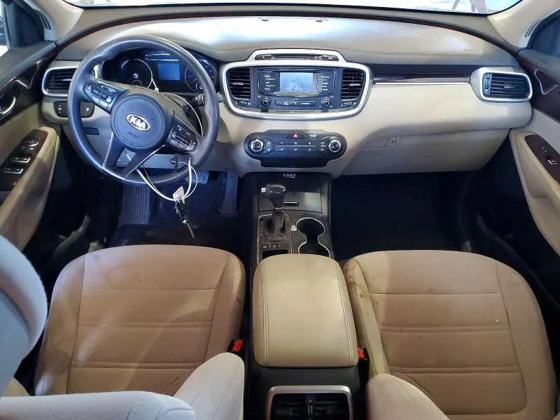 2016 KIA SORENTO LX V6  