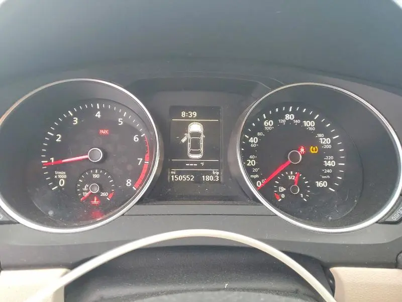 2017 VOLKSWAGEN JETTA SE  