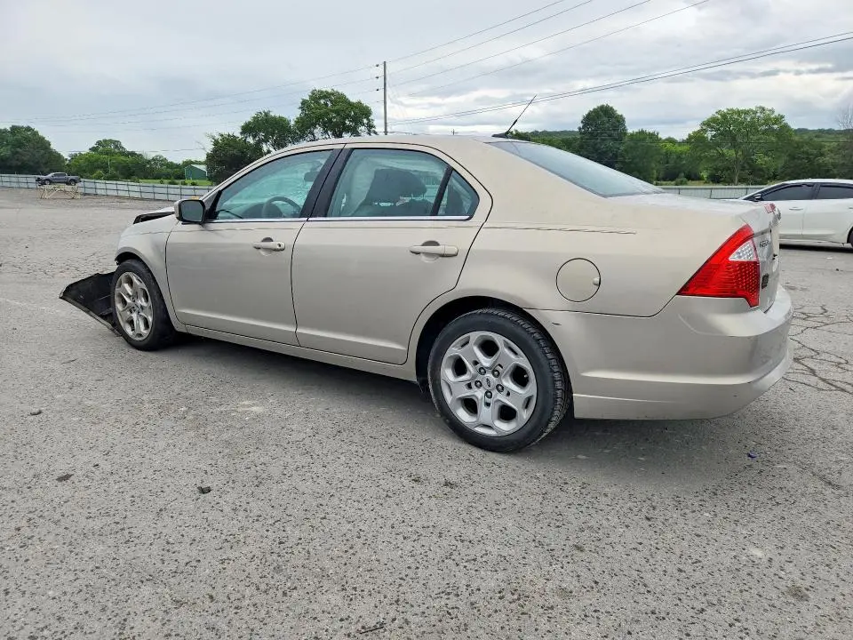 2010 FORD FUSION SE  