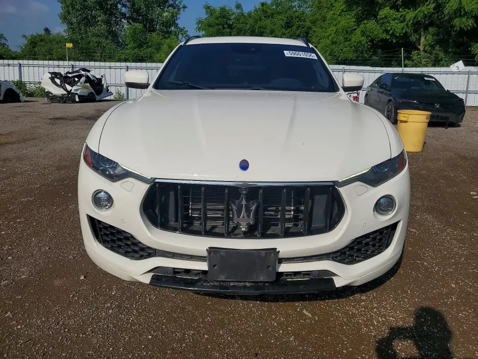 2018 MASERATI LEVANTE S SPORT  