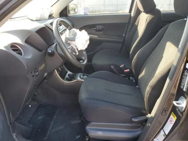 2011 TOYOTA SCION XD   