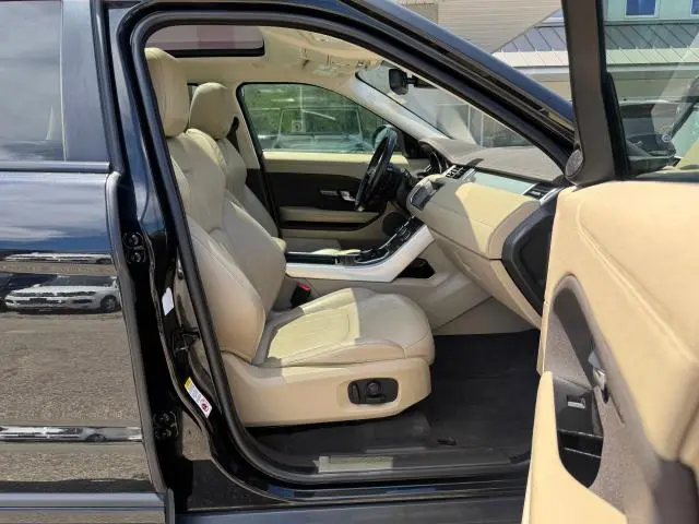 2017 LAND ROVER RANGE ROVER EVOQUE SE  
