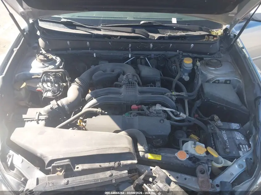 2013 SUBARU LEGACY 2.5I LIMITED