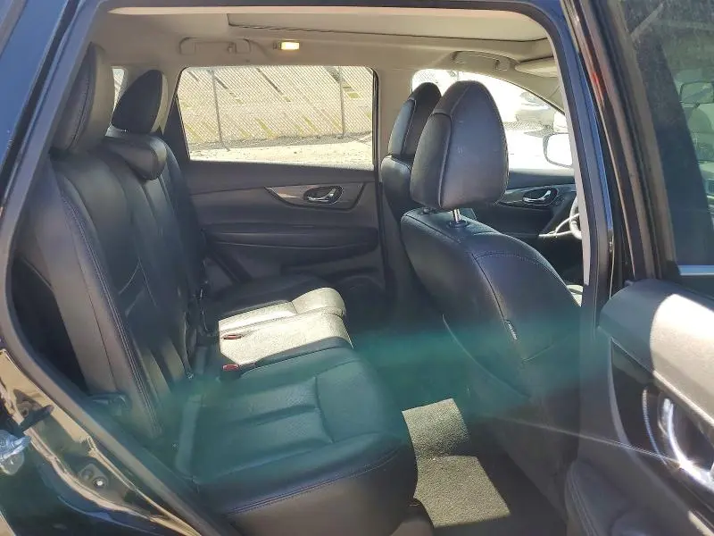 2016 NISSAN ROGUE SL  