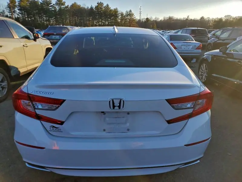 2021 HONDA ACCORD LX  