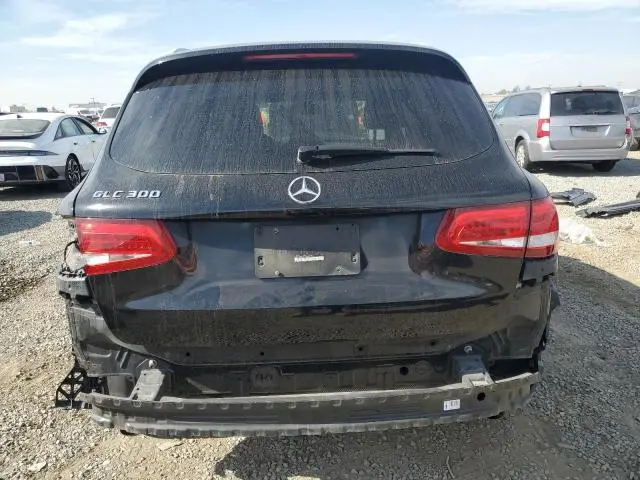 2018 MERCEDES-BENZ GLC 300  