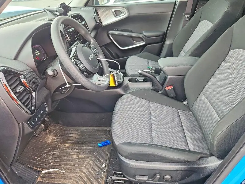 2024 KIA SOUL S  