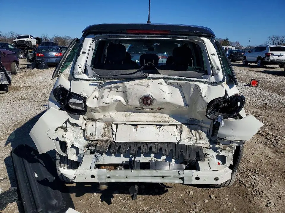 2018 FIAT 500L   