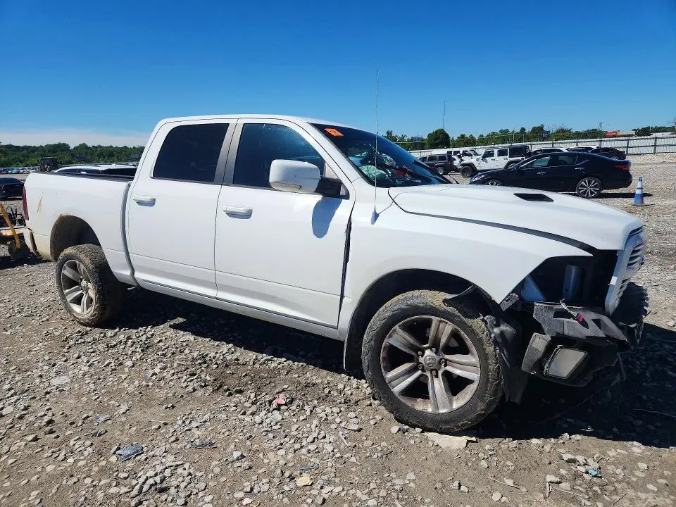 2013 RAM 1500 SPORT  