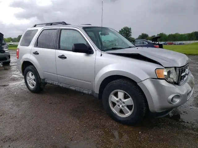 2010 FORD ESCAPE XLS  