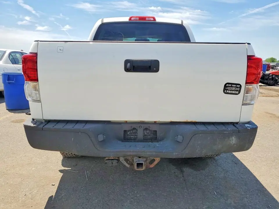 2012 TOYOTA TUNDRA CREWMAX SR5  