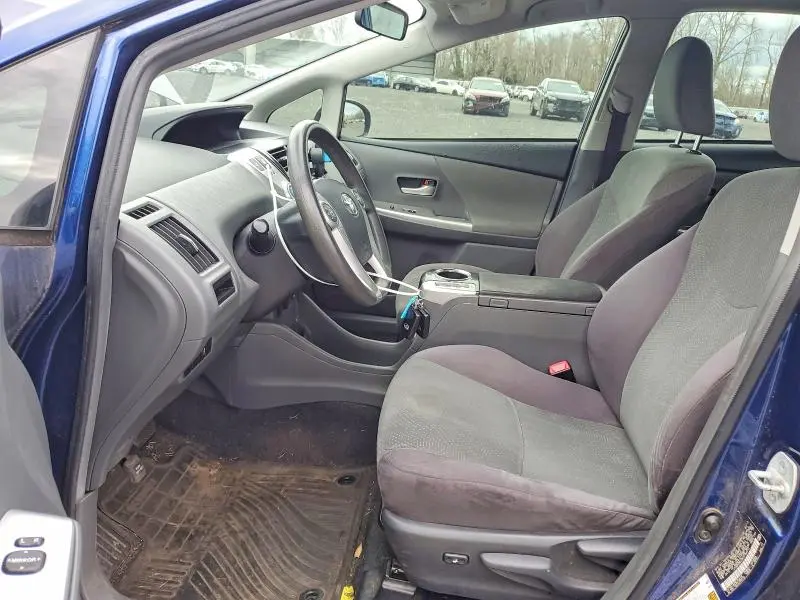 2012 TOYOTA PRIUS V THREE  