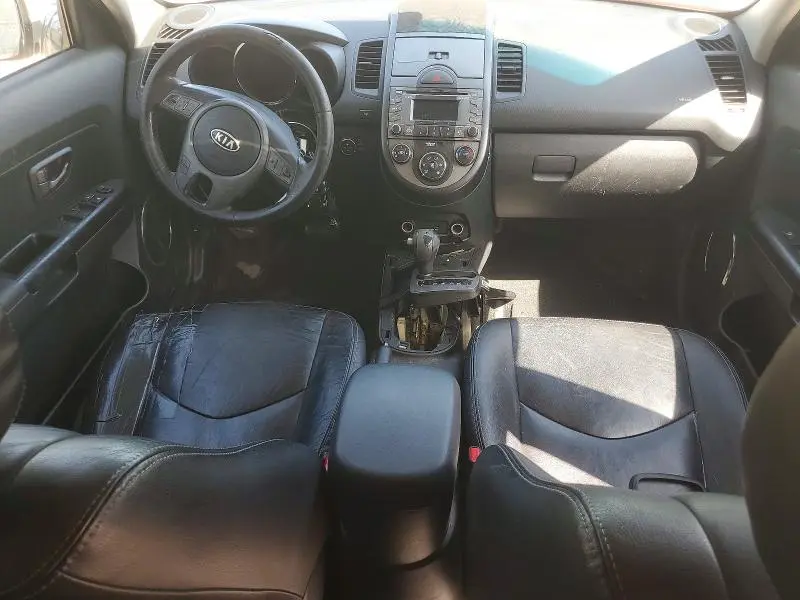 2010 KIA SOUL +  