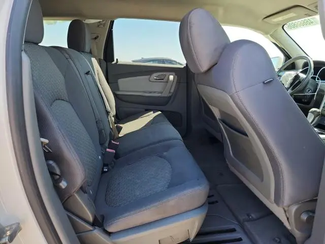2011 CHEVROLET TRAVERSE LT  