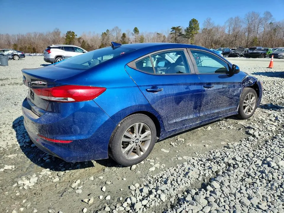 2018 HYUNDAI ELANTRA SEL  