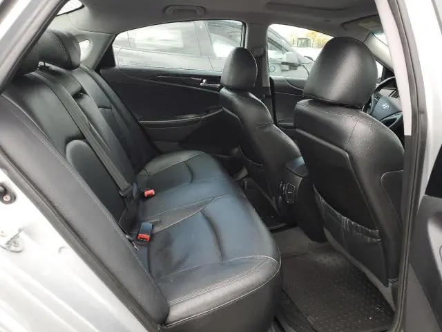 2011 HYUNDAI SONATA SE  