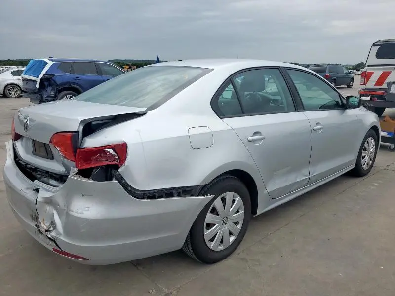 2013 VOLKSWAGEN JETTA BASE  